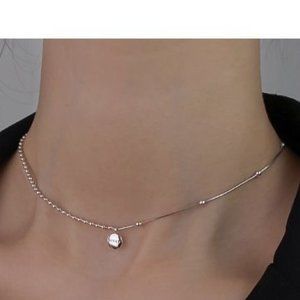 Lucky Pea Silver Plated Edgy Clavicle Necklace